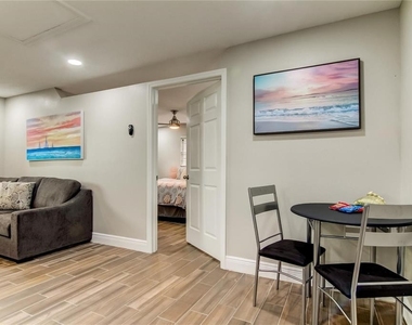 318 Deer Cove Lane - Photo Thumbnail 10