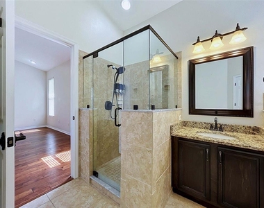 18023 Java Isle Drive - Photo Thumbnail 27