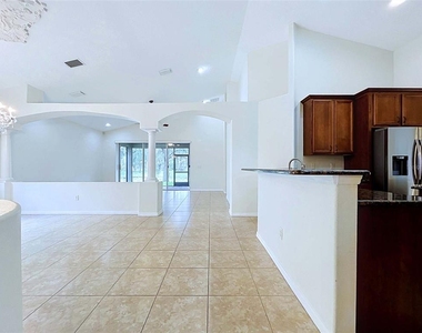 18023 Java Isle Drive - Photo Thumbnail 31