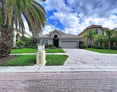 18023 Java Isle Drive - Photo Thumbnail 3