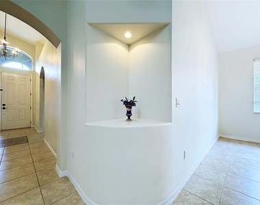 18023 Java Isle Drive - Photo Thumbnail 26