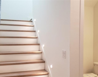 2031 Wild Heron Court - Photo Thumbnail 9