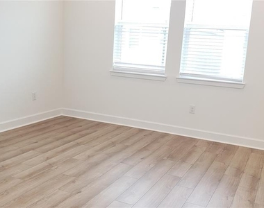 2031 Wild Heron Court - Photo Thumbnail 13