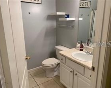 18136 Villa Creek Drive - Photo Thumbnail 13