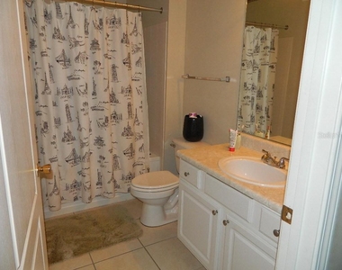 18136 Villa Creek Drive - Photo Thumbnail 22