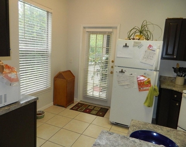18136 Villa Creek Drive - Photo Thumbnail 16