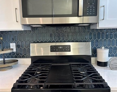 3128 59th Street S - Photo Thumbnail 18