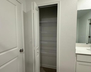 3367 Alexander Drive - Photo Thumbnail 27