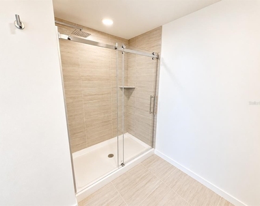 5591 Millenia Park Boulevard - Photo Thumbnail 6