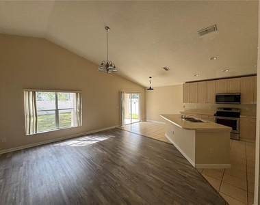 2958 Conner Lane - Photo Thumbnail 6