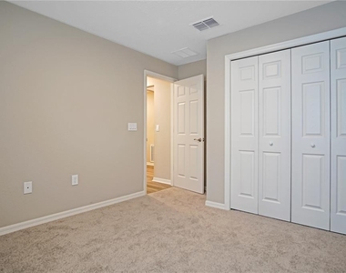 1831 Daystar Drive - Photo Thumbnail 23