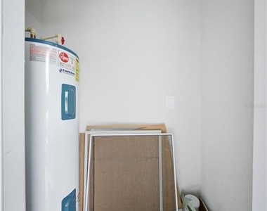 4459 Sw 49th Avenue - Photo Thumbnail 10