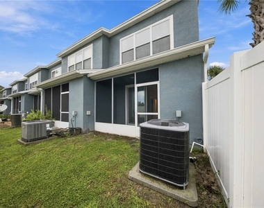4459 Sw 49th Avenue - Photo Thumbnail 12
