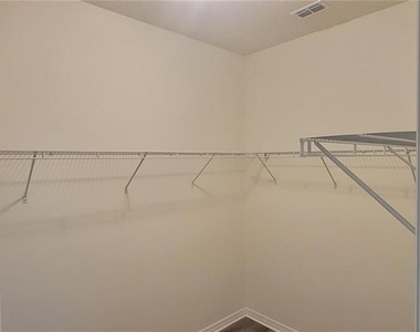 16167 Mangrove Road - Photo Thumbnail 6