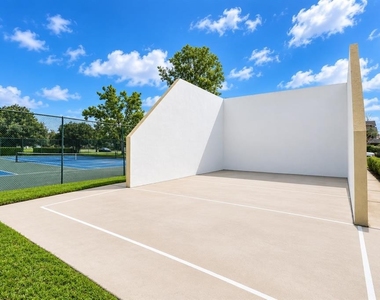 5269 Brook Court - Photo Thumbnail 26