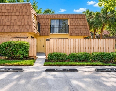 5269 Brook Court - Photo Thumbnail 1