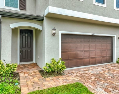 14259 Lake Preserve Boulevard - Photo Thumbnail 1