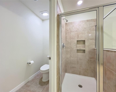14259 Lake Preserve Boulevard - Photo Thumbnail 34