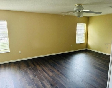 2216 Ontario Way - Photo Thumbnail 4