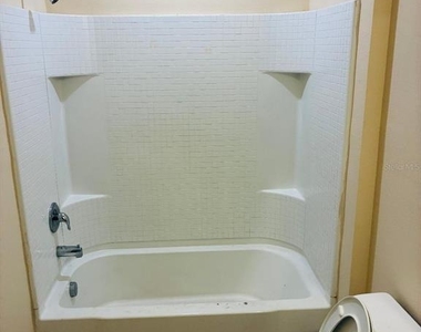 3841 Indian River Court - Photo Thumbnail 7