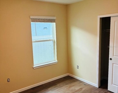3841 Indian River Court - Photo Thumbnail 12