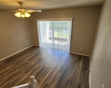 4638 Sabal Key Drive - Photo Thumbnail 8
