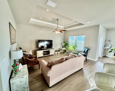 223 Moonraker Circle - Photo Thumbnail 2