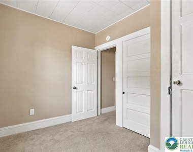 4120 Easton Avenue - Photo Thumbnail 24