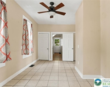 4120 Easton Avenue - Photo Thumbnail 10