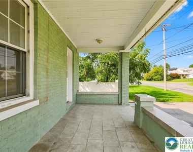 4120 Easton Avenue - Photo Thumbnail 6