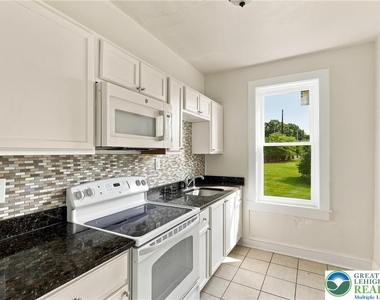4120 Easton Avenue - Photo Thumbnail 16