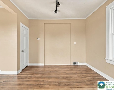 4120 Easton Avenue - Photo Thumbnail 13