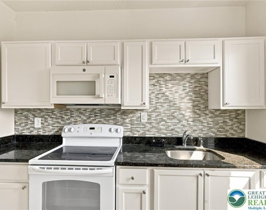 4120 Easton Avenue - Photo Thumbnail 17
