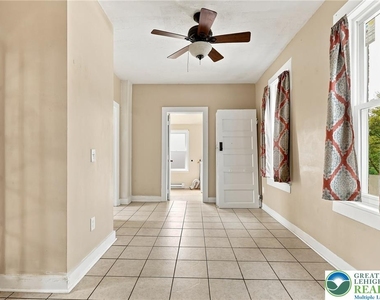 4120 Easton Avenue - Photo Thumbnail 9