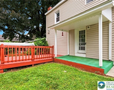 3276 Easton Avenue - Photo Thumbnail 37