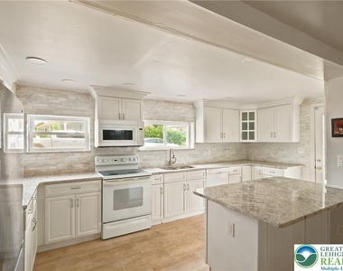 3276 Easton Avenue - Photo Thumbnail 21