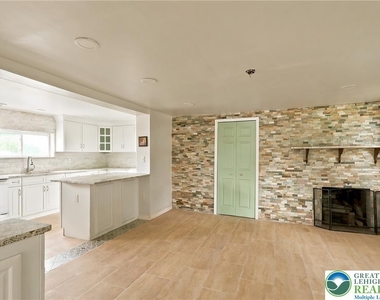 3276 Easton Avenue - Photo Thumbnail 17