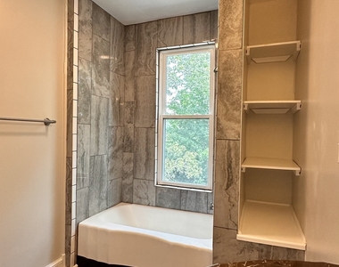 28 Summit Street - Photo Thumbnail 13