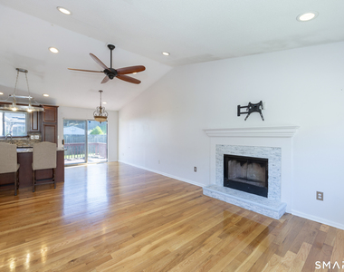 351 Bradley Street - Photo Thumbnail 4