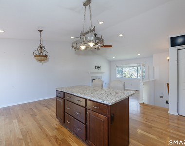 351 Bradley Street - Photo Thumbnail 7