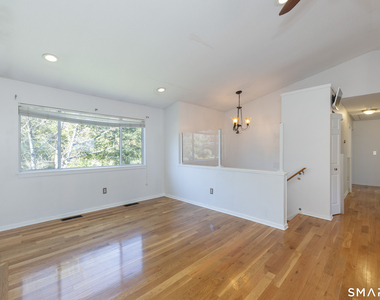 351 Bradley Street - Photo Thumbnail 2