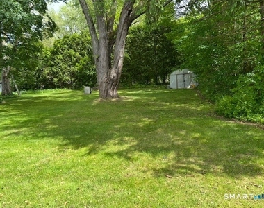 395 Plainville Avenue - Photo Thumbnail 4