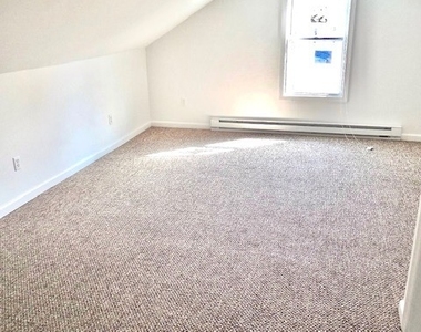 395 Plainville Avenue - Photo Thumbnail 6