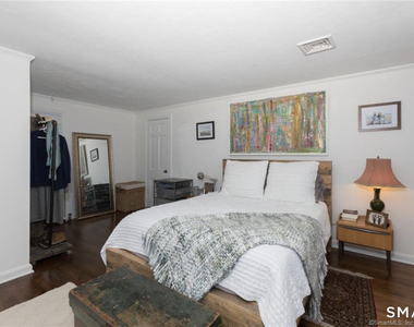 167 Old North Stamford R Road - Photo Thumbnail 18