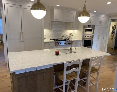 167 Old North Stamford R Road - Photo Thumbnail 7