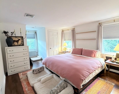 167 Old North Stamford R Road - Photo Thumbnail 20