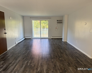 178 Churchill Drive - Photo Thumbnail 4