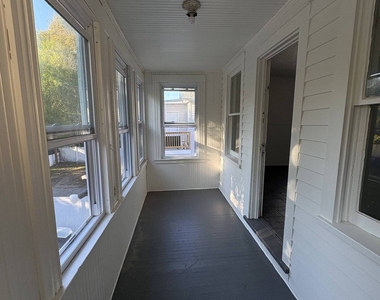 158 Beechwood Avenue - Photo Thumbnail 11