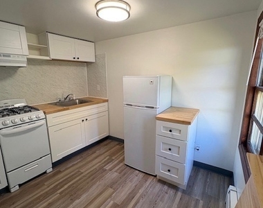 5 White Birch Lane - Photo Thumbnail 2