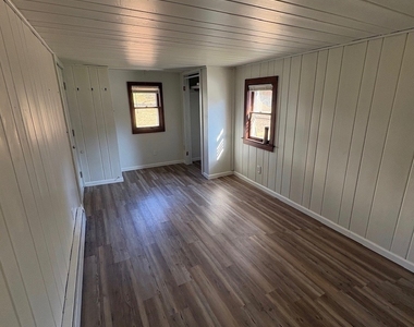 5 White Birch Lane - Photo Thumbnail 7